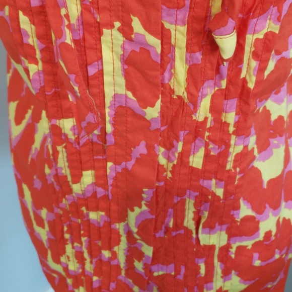 GAP | Poppy Flower | Button Down | Sleeveless Top - Picture 5 of 5